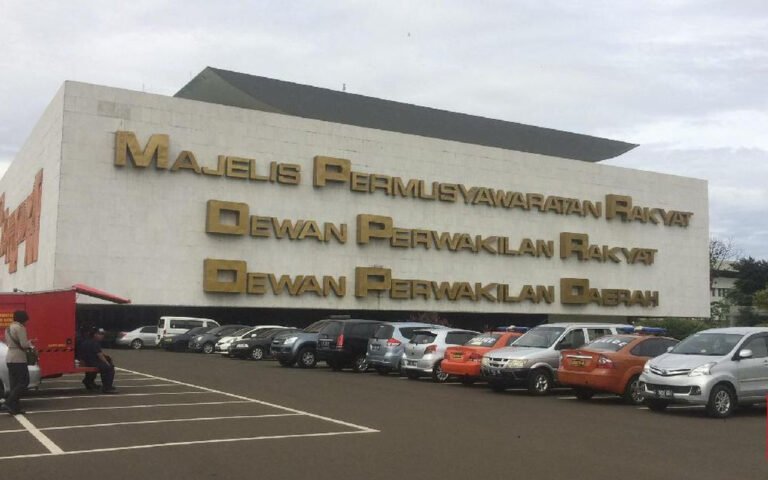 KPK Usut Dugaan Gratifikasi Proyek Pengadaan Barang dan Jasa di MPR RI