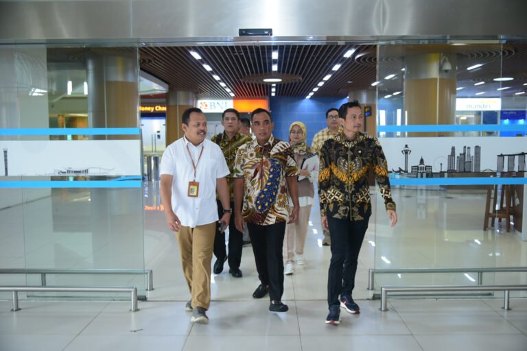 Ali Zamroni Usul Penerbangan Umrah Dialihkan ke BIJB Kertajati