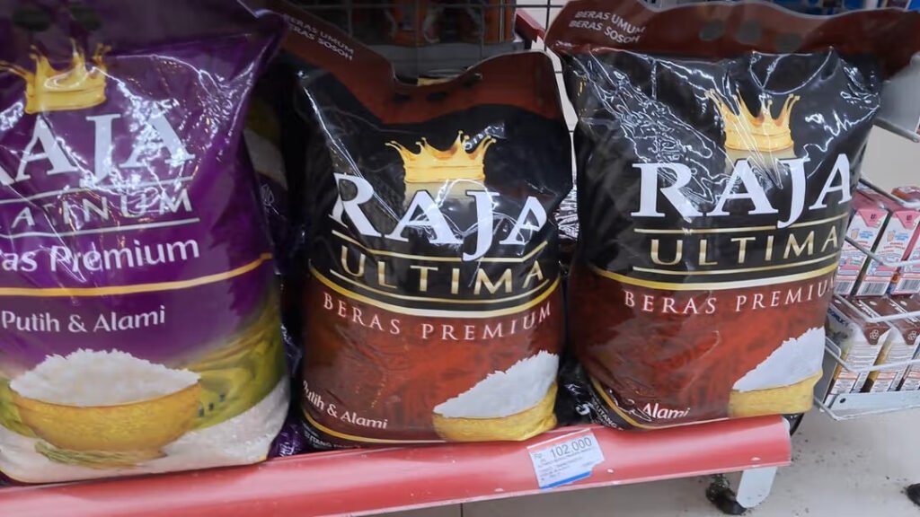 Ritel Modern Diperintahkan Tarik Beras Oplosan dari Peredaran