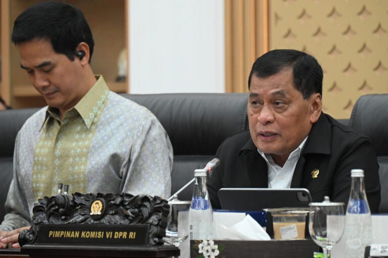 Komisi VI DPR Ingatkan Dampak Kebijakan Tarif Era Trump pada Investasi Batam