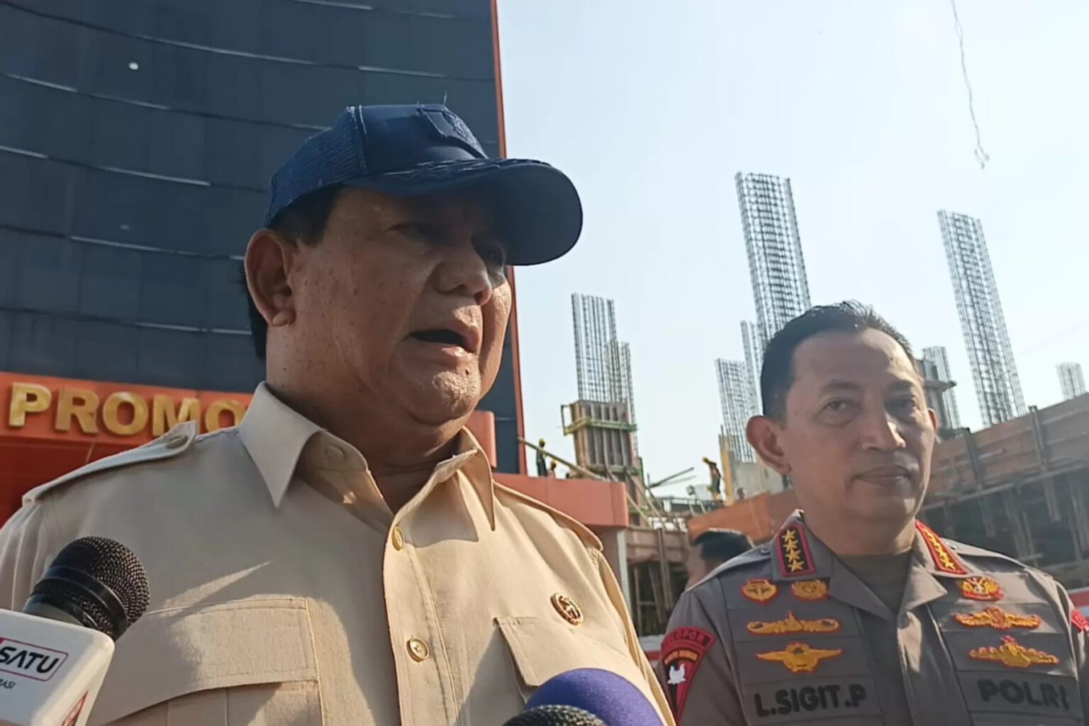 Prabowo: Saya Tidak Akan Mundur, Rakyat Bersama Saya