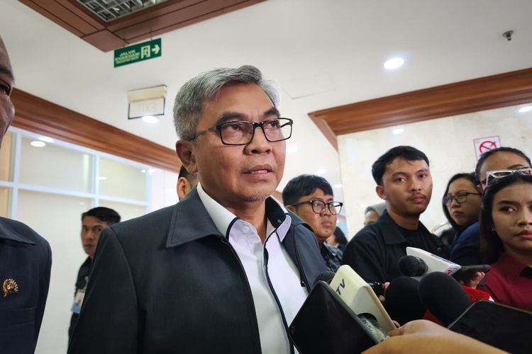 Ajak Wartawan Monitor, Setyo: Pimpinan KPK akan Kontrol Penanganan Perkara Korupsi CSR BI