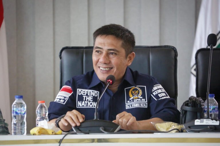 Indonesia Jadi Wakil Komandan ISF, Deng Ical: Pengiriman Pasukan Harus Dibahas dengan Komisi I DPR