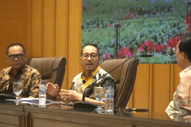 FPG MPR RI: Amanat Konstitusi 20 Persen APBN untuk Pendidikan Belum Berdampak Maksimal bagi Guru