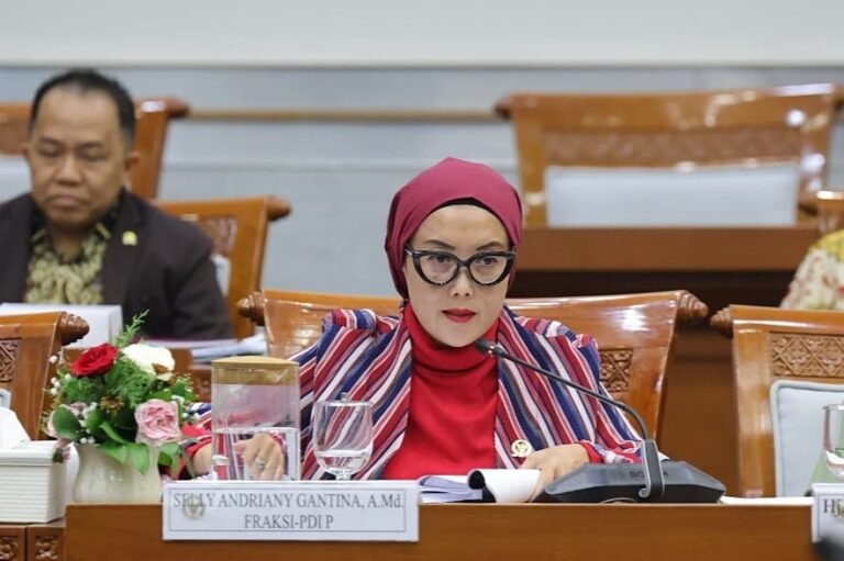 Selly : Wacana KDMP Mendistribusikan Bansos Ke Masyarakat Jangan Mengulang Masalah