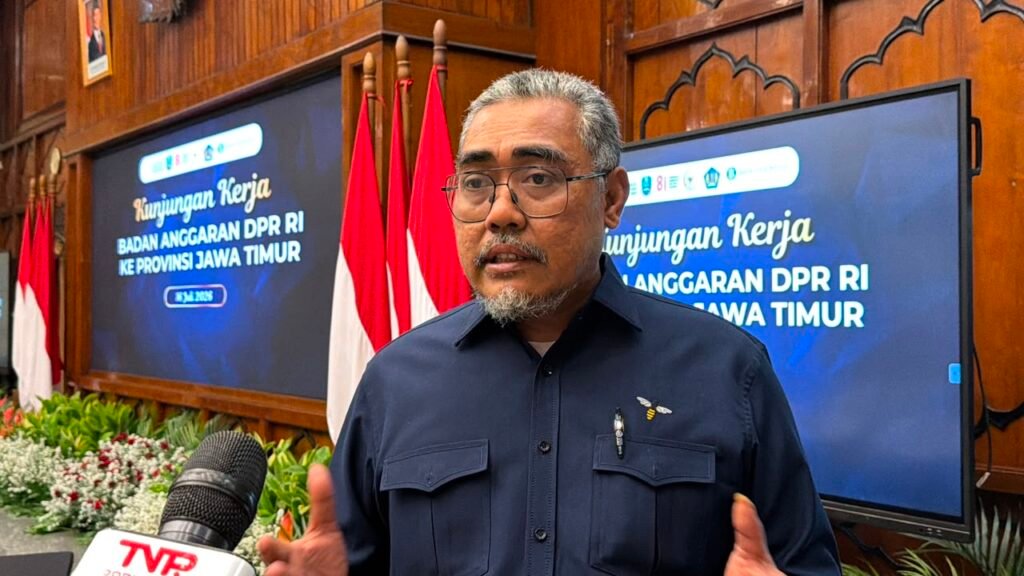 Ekonomi Jatim Lampaui Nasional, Gus Jazil: Kemajuan Daerah Harus Dirasakan Manfaatnya oleh Rakyat