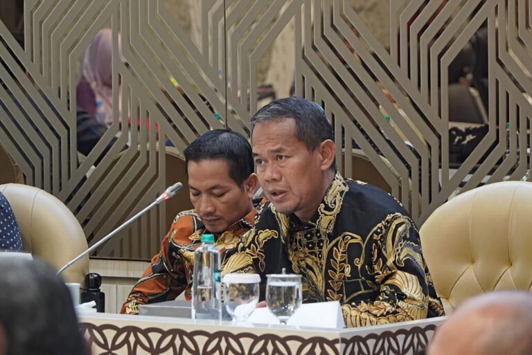 Rofik Hananto Komisi XIII DPRDesak Pengusutan Tuntas Dugaan Pembakaran Santri di Lombok Tengah
