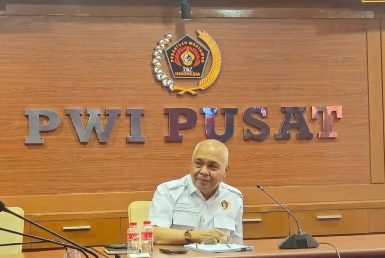 PWI Pusat Ingatkan Hotman Paris Jaga Etika dan Hormati Kemerdekaan Pers