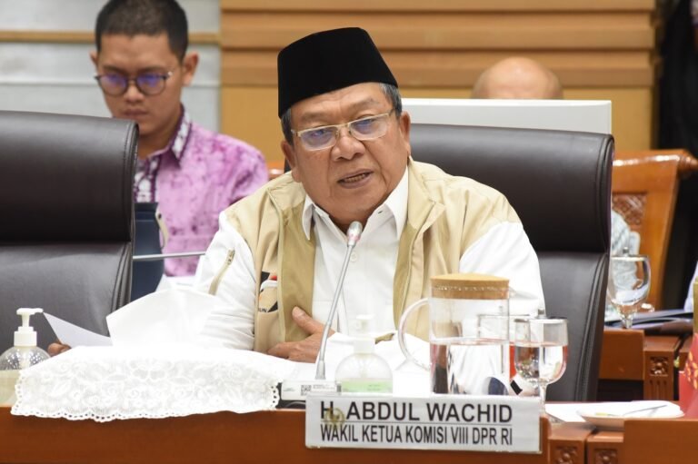 Abdul Wachid Dorong Standarisasi Bimbingan Haji dan Transparansi Biaya KBIHU