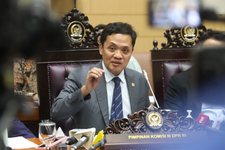 Ketua Komisi III DPR Apresiasi dan Desak Aparat Usut Tuntas Korupsi Batubara