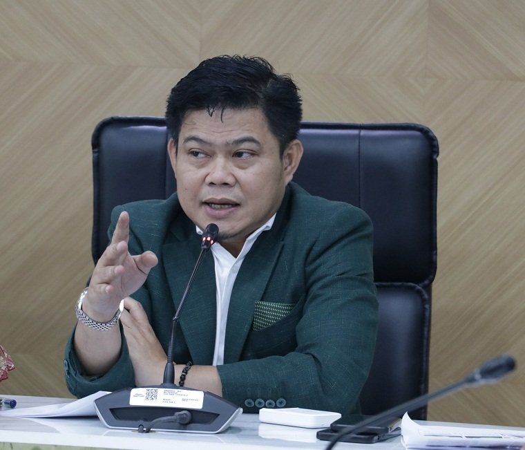 DPR Tegaskan Operator Seluler Wajib Patuhi Putusan MK Tentang Sisa Kuota Internet
