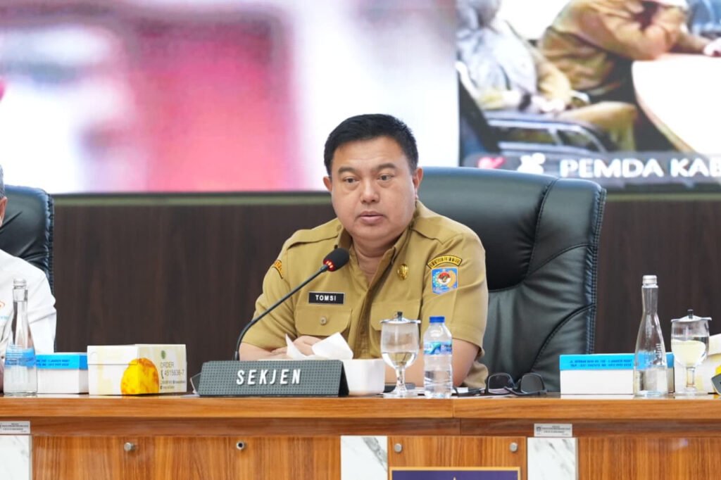 Kemendagri Minta Daerah Segera Intervensi Kenaikan Harga Beras