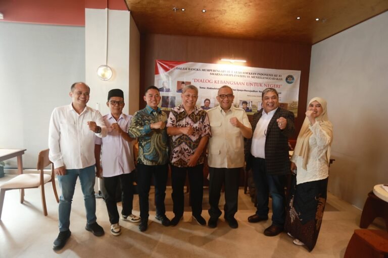 Ariawan Dinobatkan sebagai Tokoh Muda Jurnalistik Kreatif oleh Swarna Dwipa Institute