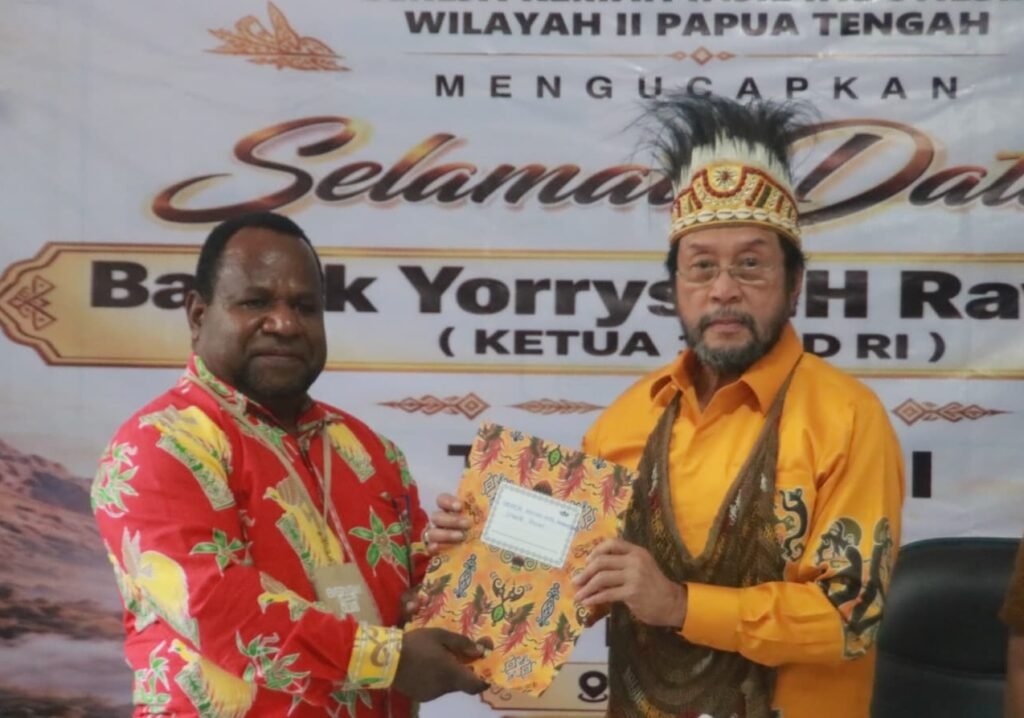 Yorrys : Pansus Papua Inventarisasi Masalah Temui Komunitas GKII Dan Kogabwilhan III Papua