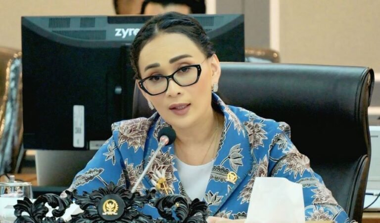 DPR Tegaskan Pentingnya Etika Kreator Konten, Ruang Digital Bukan Tanpa Aturan
