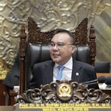 DPR Buka Partisipasi Publik Untuk Serap Aspirasi Masukan RUU Ketenagakerjaan
