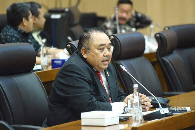 Ateng Sutisna Minta Bantuan Gempa NTT Tak Menumpuk Di Satu Titik