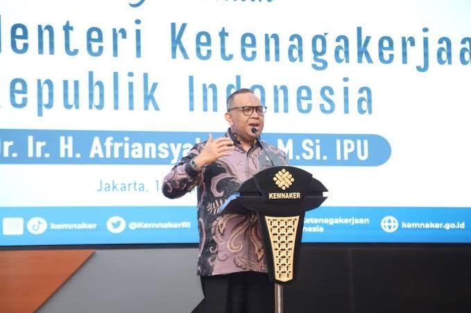 Wamenaker : Penguatan Kompetensi Dan Kemampuan Bahasa Memperluas Peluang Kerja