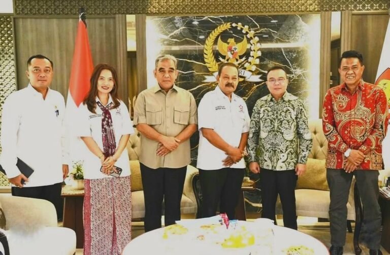 Dasco Terima APKLI Bahas Pemberdayaan Pedagang Kaki Lima