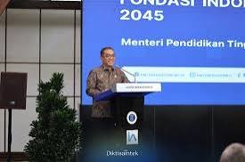 Kemdiktisaintek Kaji Biaya Pendidikan Gratis Hingga Perguruan Tinggi