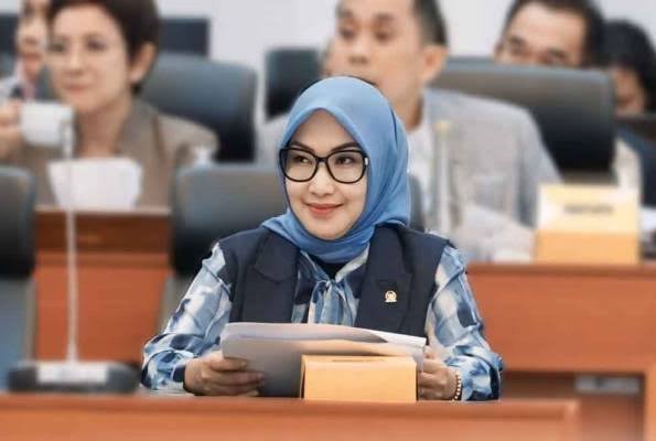 Komisi VI Minta Kemendag Turun Tangan Atasi Kenaikan Harga Beras