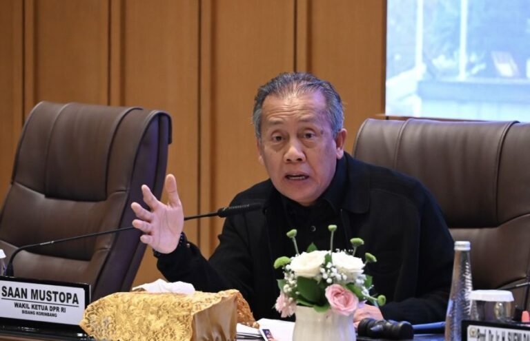 DPR RI Serahkan Dugaan Keterlibatan Menteri Nusron Kasus Suap HGB Ke Penegak Hukum