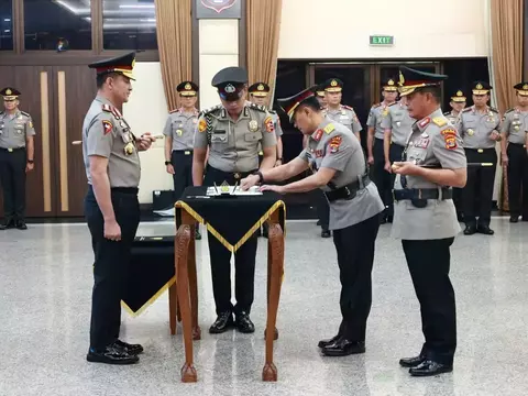 Kapolri Pimpin Sertijab 3 Kapolda Dan Kakorlantas Polri
