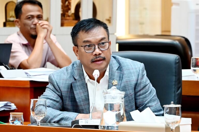 UU Perlindungan Ketenagakerjaan Ubah Skema Upah Minimum