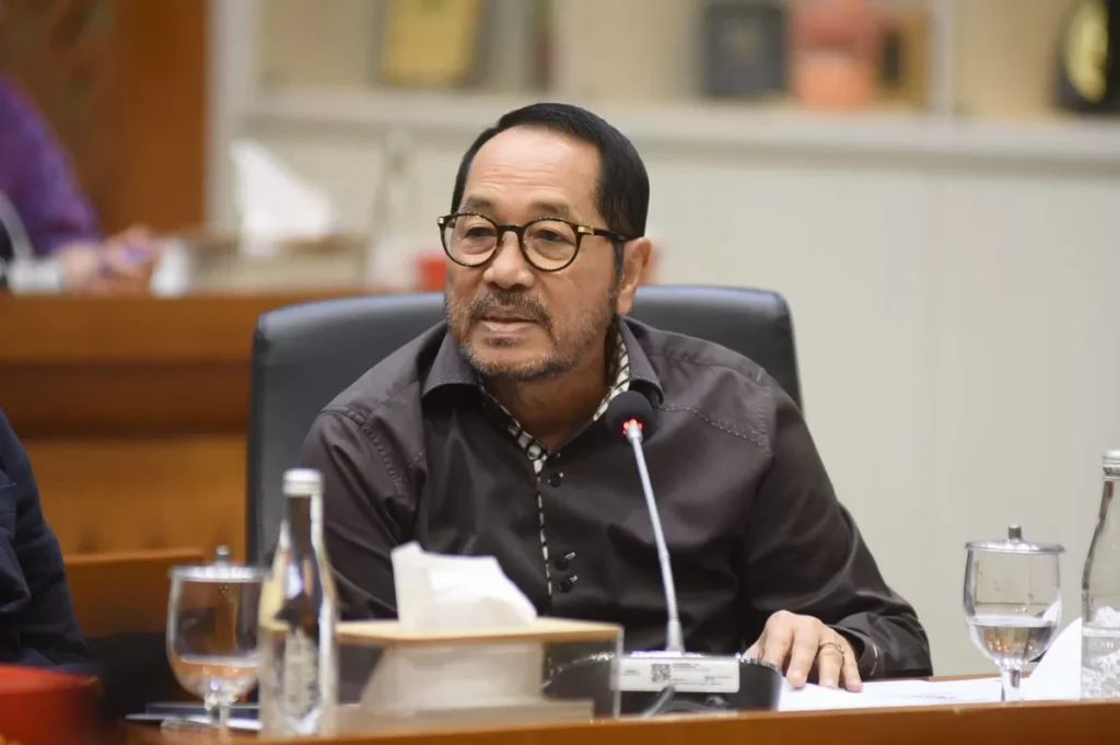 Soroti Karhutla Berulang, Firman Soebagyo Desak Evaluasi Izin Sawit dan Tambang