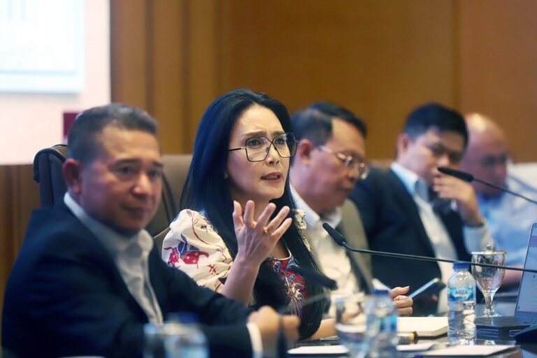 Evaluasi Dua Tahun Prabowo, Rieke Soroti Regulasi yang Menghambat Implementasi Kebijakan