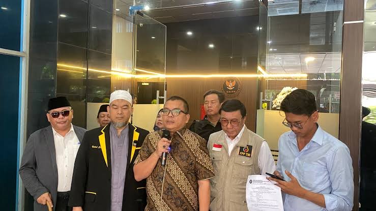 Denny Indrayana dkk Laporkan KPU Ke DKPP Dugaan Penyelundupan Loloskan Gibran