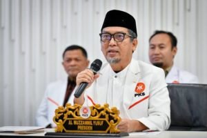 Fraksi PKS DPR Kaji Usulan Hak Angket Usut Ijazah Gibran