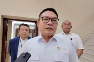 Menko Polkam Ungkap Alasan Karhutla Belum Status Bencana Nasional